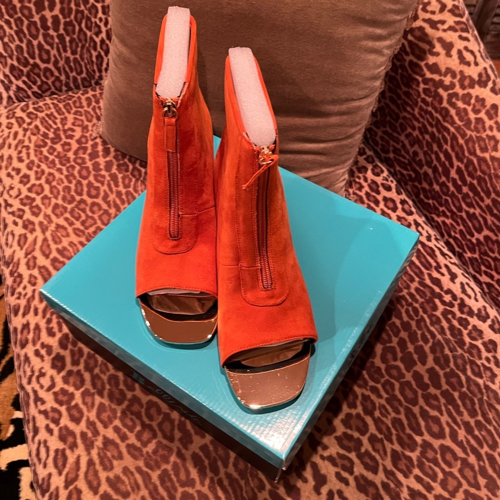 COPY - Bellini Jaded Bootie Orange size 9 W